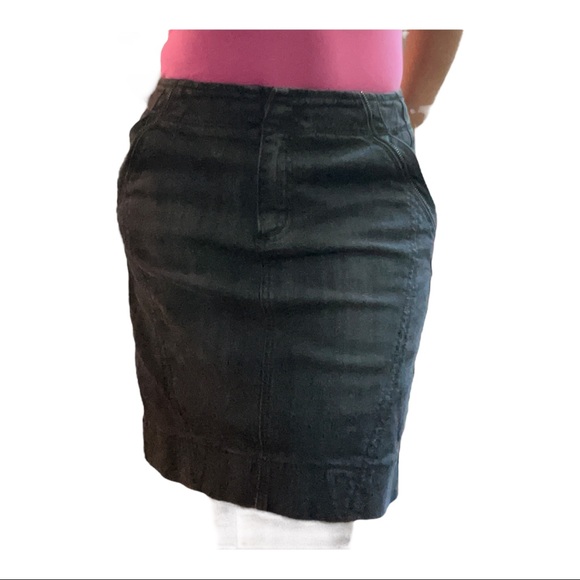 DKNY Black Denim Mini Skirt - Size 6 - Picture 5 of 6
